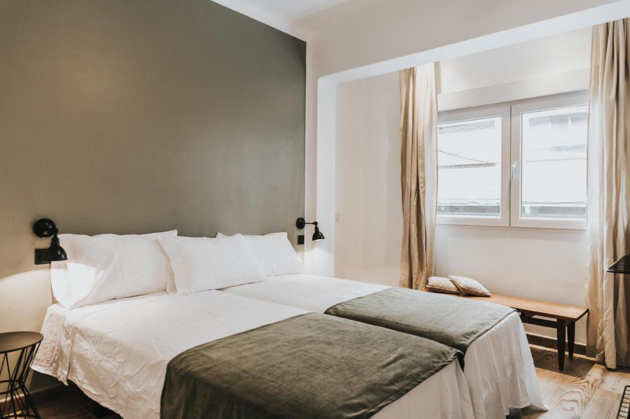 Contemporary Industrial By Rems Apartment Malaga